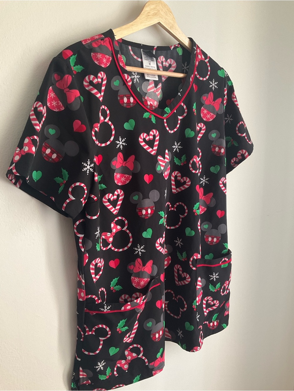 Disney Tooniforms Mickey Minnie Mouse Candy Cane Heart Scrub Top - Picture 3 of 10